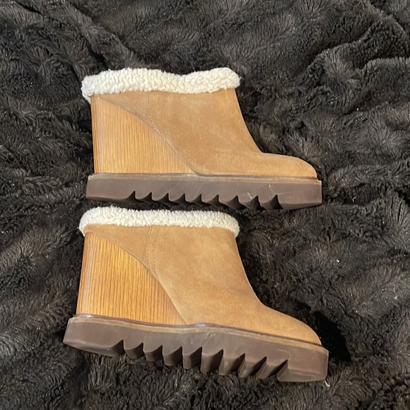 BCB Generation Mules Size 8 - Picture 3 of 4